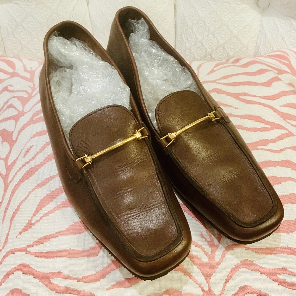 D11-NEVER WORN, RARE Robert Clergerie French Loafers with Gold Horse Bit